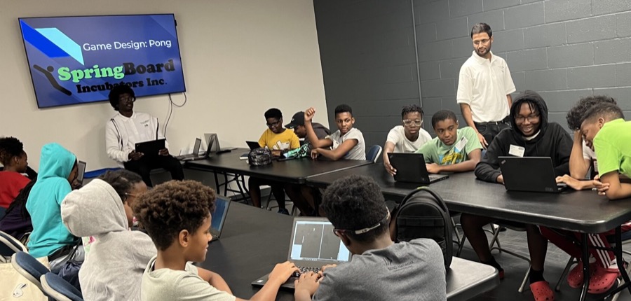 Bronx Tech Summer program students in the Bronx